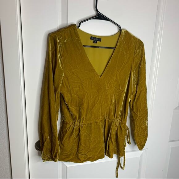 J. Crew Gold Crushed Velvet Faux Side Wrap Blouse Size 0 - Picture 3 of 11